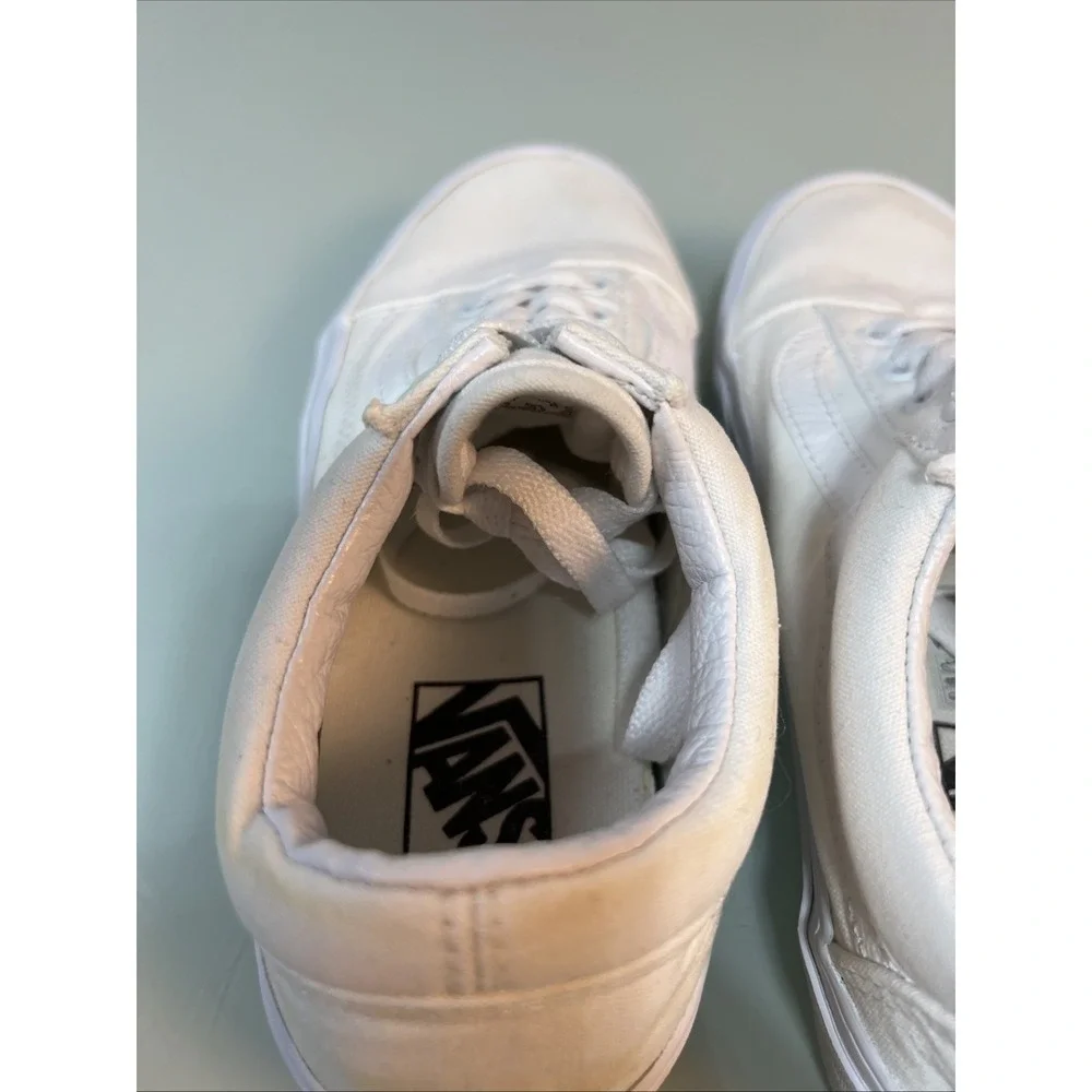Vans Old Skool Triple White‎ Sneakers Womens 6.5 Clean Classic
